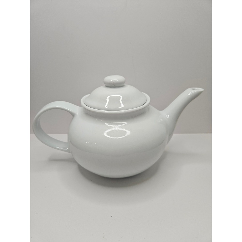 World Market‎ White Ceramic Teapot with Lid Microwave Dishwasher Safe